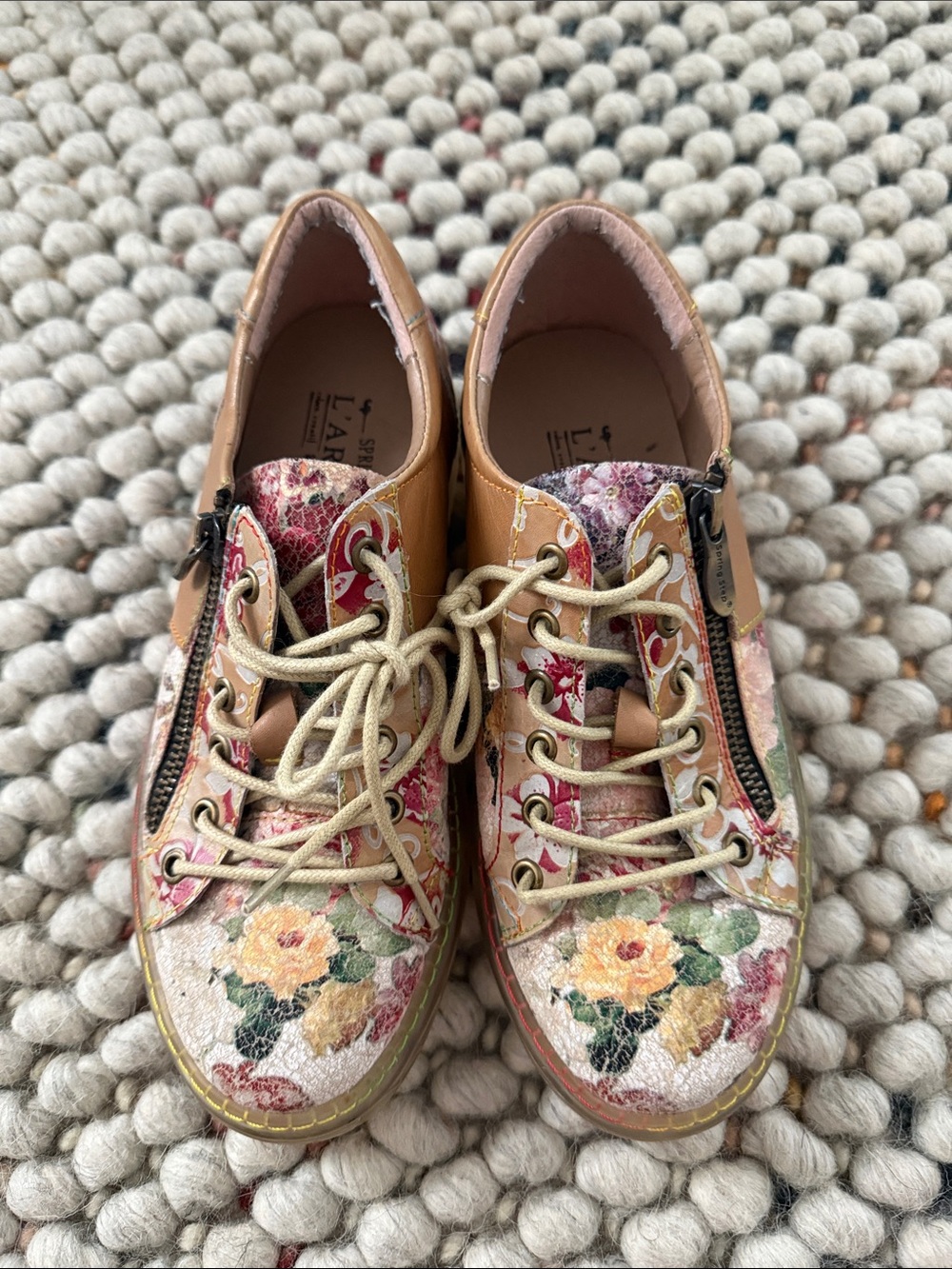 Floral Leather Lace-Up Sneakers with Side Zipper — Pink & Tan
